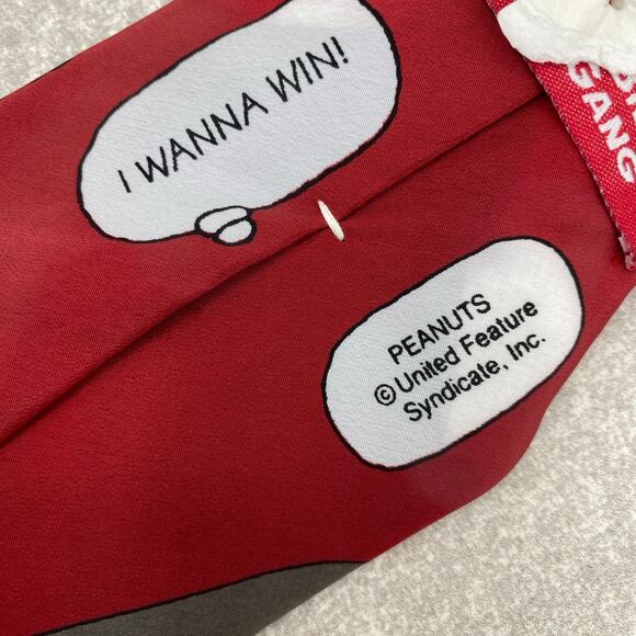 Charles Shultz Peanuts Charlie Brown & Gang Playing Baseball Silk Tie Red Snoopy - Picture 5 of 8
